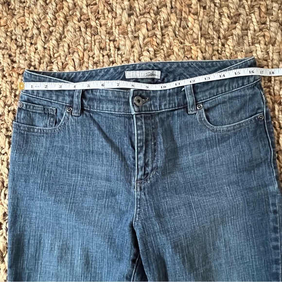 Chico’s Platinum Jeans 1 Blue Dark Wash Denim Ultimate Fit Boot Leg Stretch - Picture 5 of 13